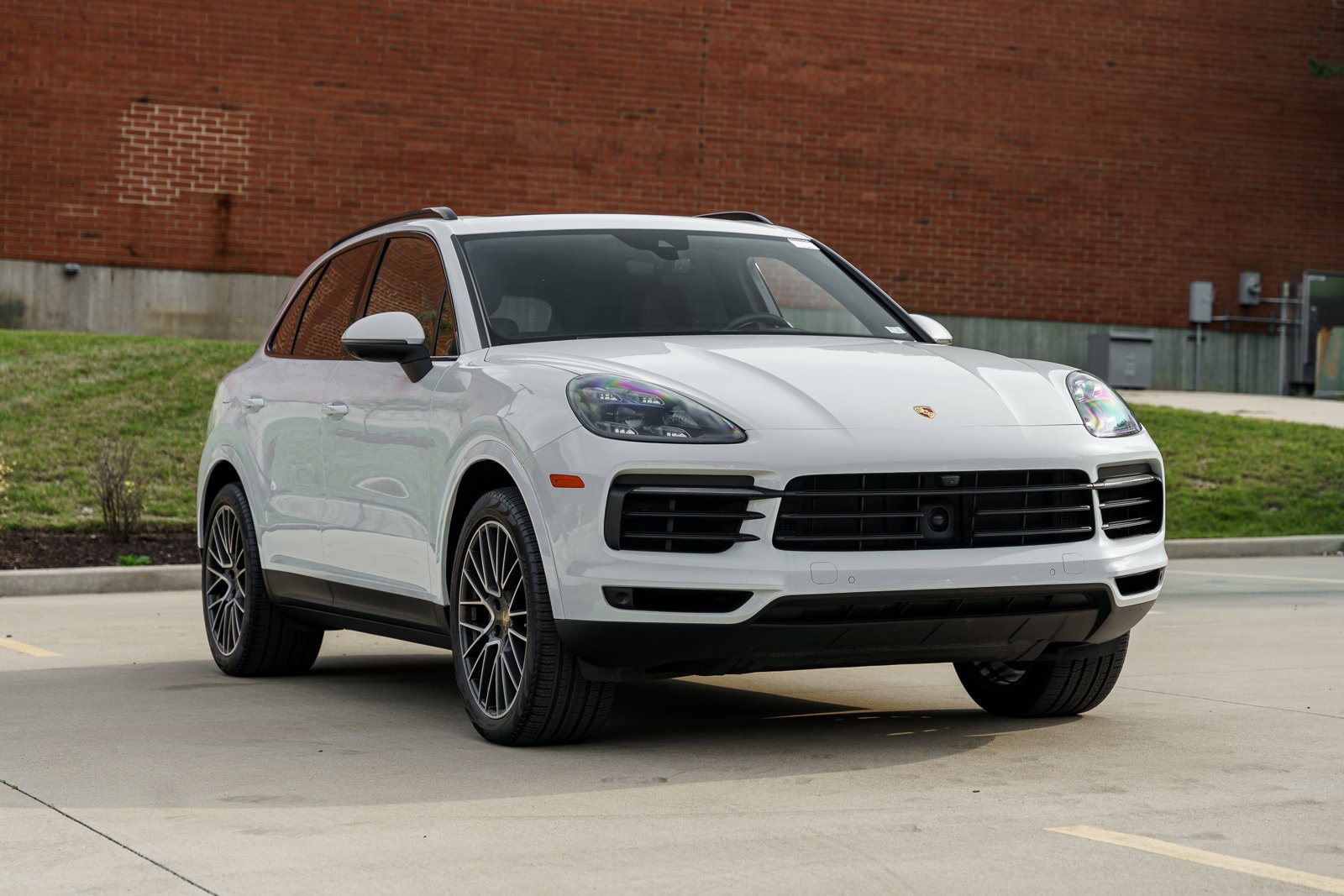 Used 2019 Porsche Cayenne S with VIN WP1AB2AY0KDA63995 for sale in Kirkwood, MO