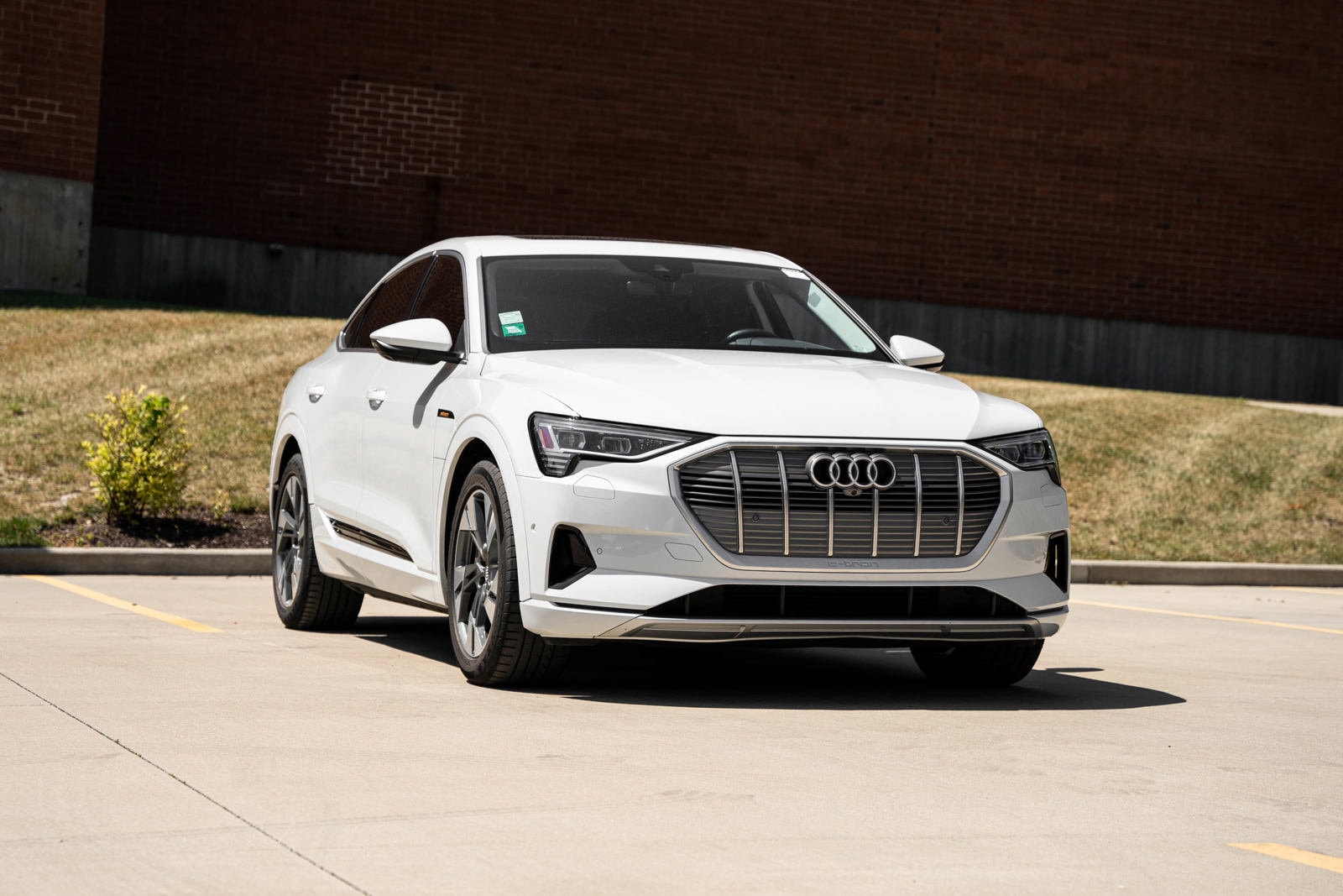 Used 2020 Audi e-tron Sportback Premium Plus with VIN WA12ABGE6LB032943 for sale in Kirkwood, MO