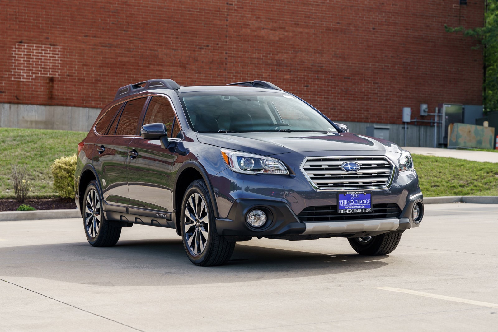 Used 2016 Subaru Outback Limited with VIN 4S4BSBNC0G3303950 for sale in Kirkwood, MO