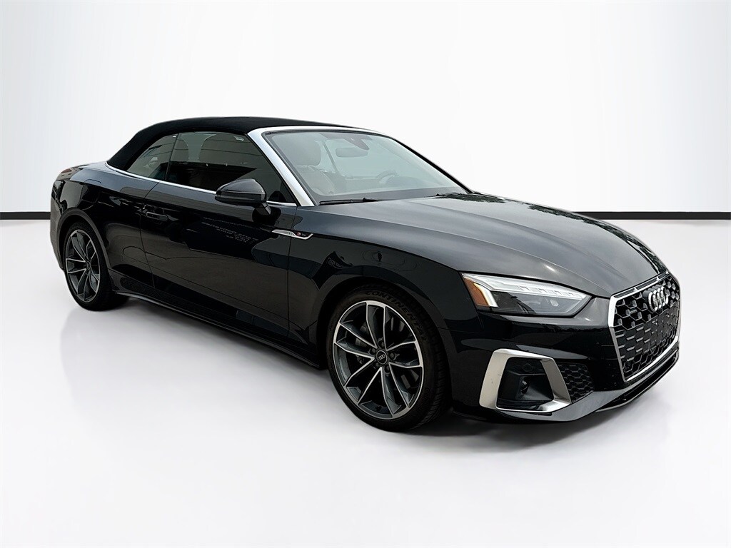 2024 Audi A5 45 S line Premium Cabriolet photo 3