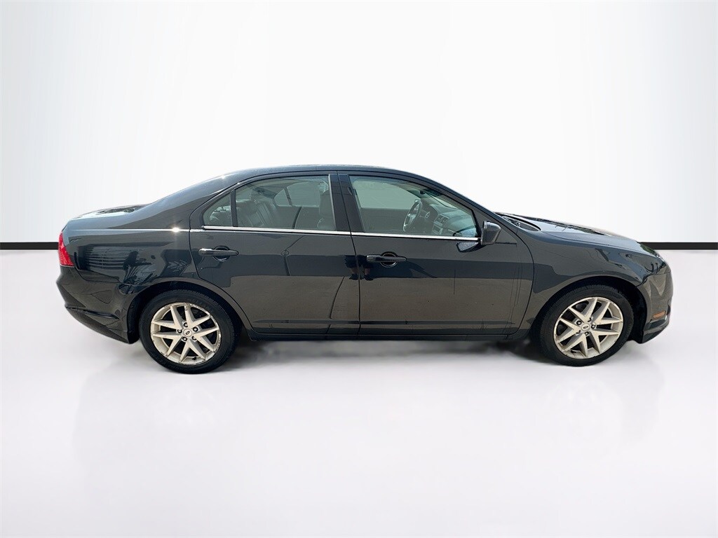 2012 Ford Fusion SEL photo 4