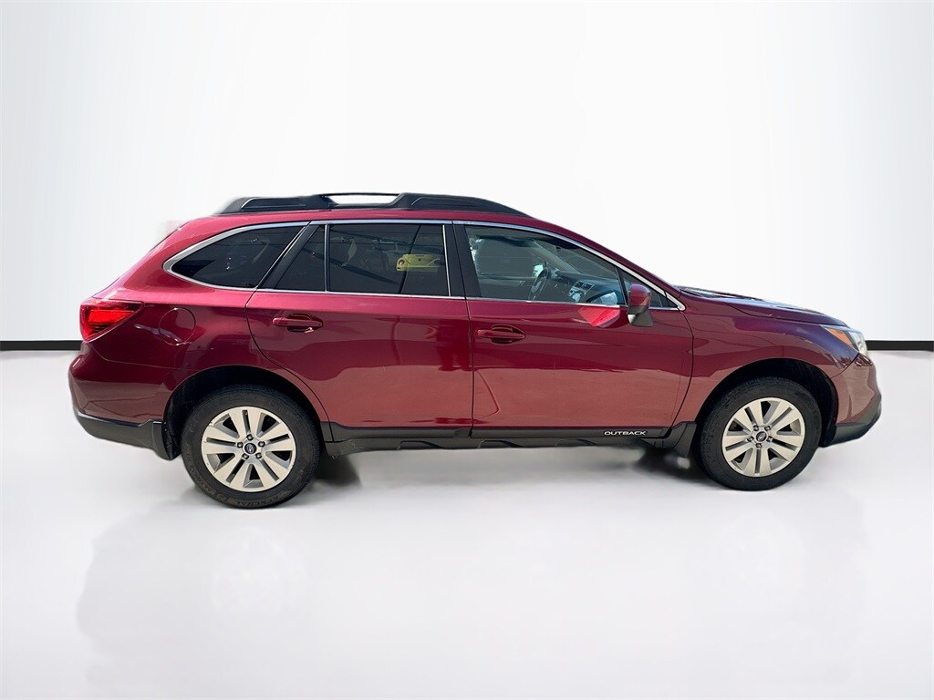 2017 Subaru Outback 2.5i Sport photo 4