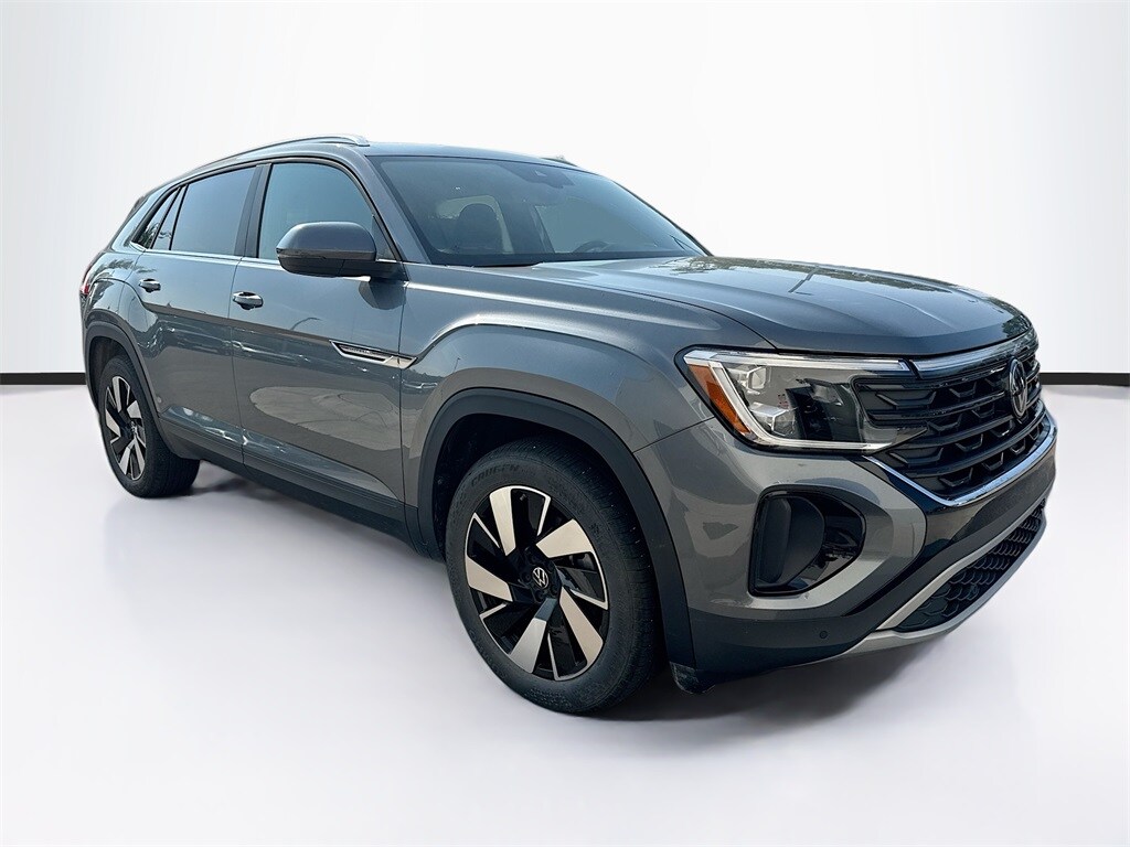 2024 Volkswagen Atlas Cross Sport SE Technology photo 3