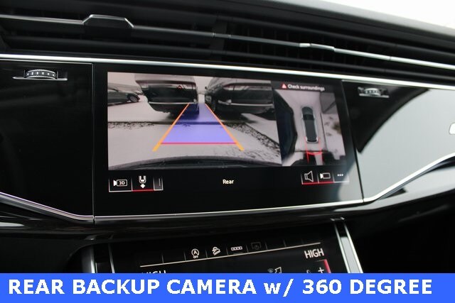 2025 Audi Q7 55 Premium photo 3