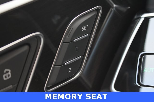 2025 Audi Q7 55 Premium photo 4