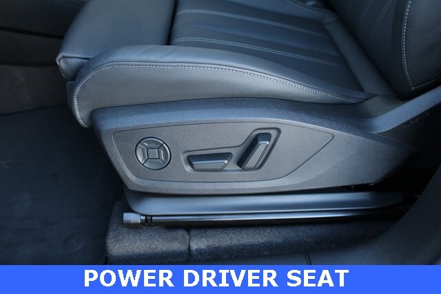2025 Audi Q6 E-tron Premium Plus photo 3