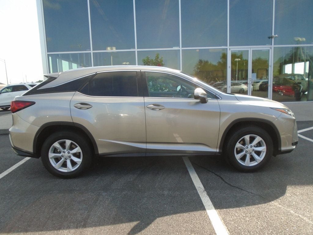 2017 Lexus RX 350 Premium photo 3