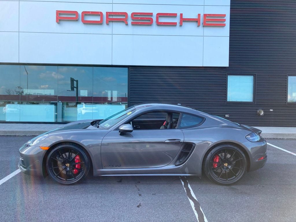 2021 Porsche Cayman GTS 4.0 photo 2