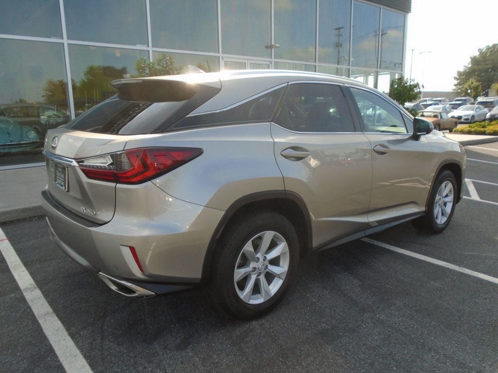 2017 Lexus RX 350 Premium photo 4