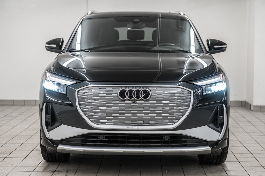 Used 2024 Audi  Premium VUS