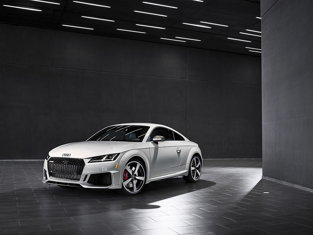 audi-tt-rs-heritage-2022-051644246031771.jpeg