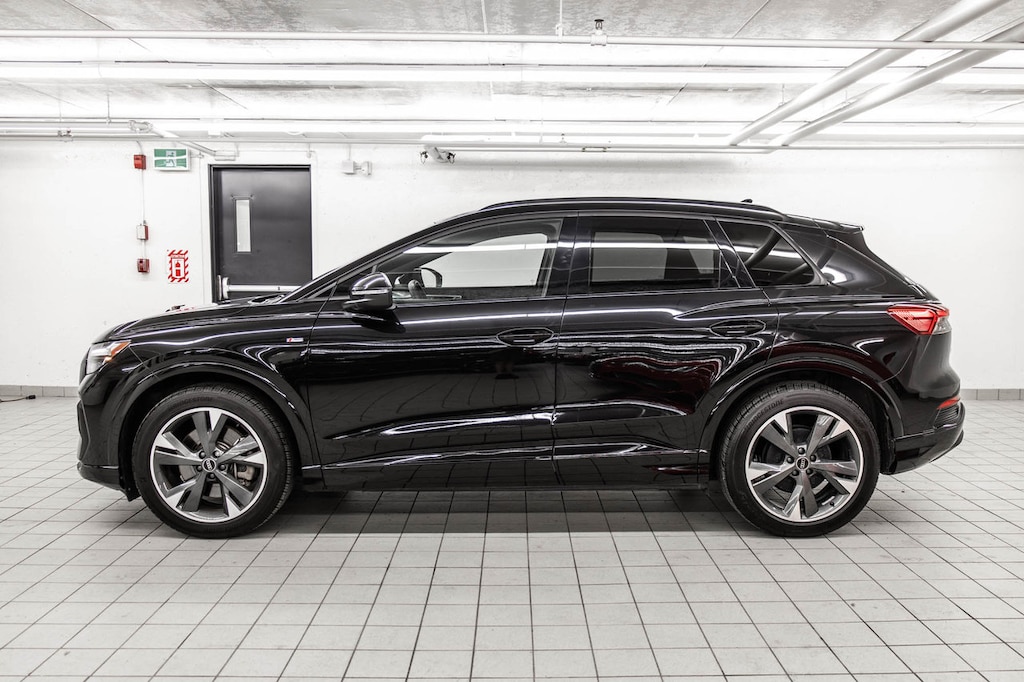 Used 2025 Audi 55 E-Tron Quattro, Black Optics, Premium Pack, 20P VUS