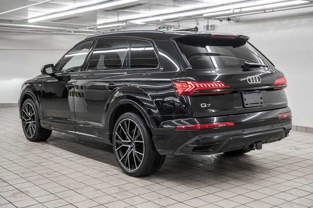 Used 2022 Audi  Progressiv S-Line Black Optic Driver Assist 22 PCS VUS