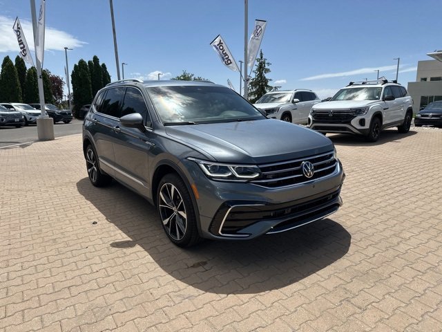 Used 2023 Volkswagen Tiguan SEL R-LINE with VIN 3VV4B7AX4PM038937 for sale in Layton, UT