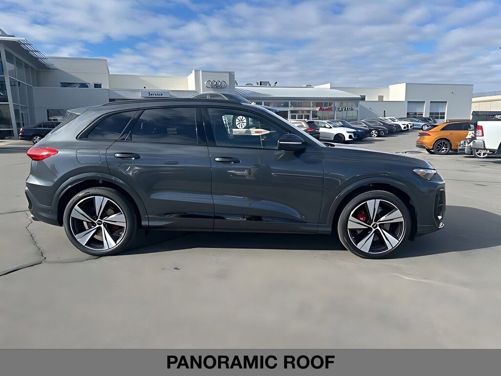 New 2025 Audi SQ5 Prestige Prestige 3.0 TFSI quattro