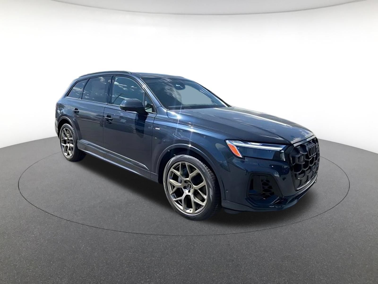 New 2026 Audi Q7 S line Premium Plus S line Premium Plus 55 quattro *Ltd Avail*