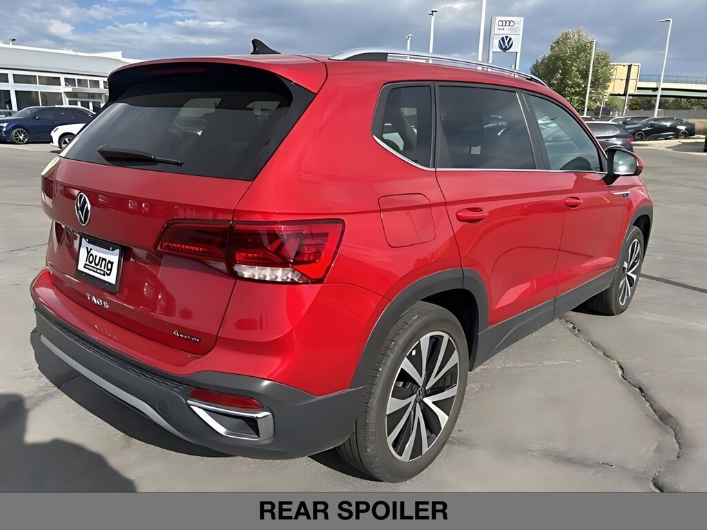 Used 2023 Volkswagen Taos SE SUV