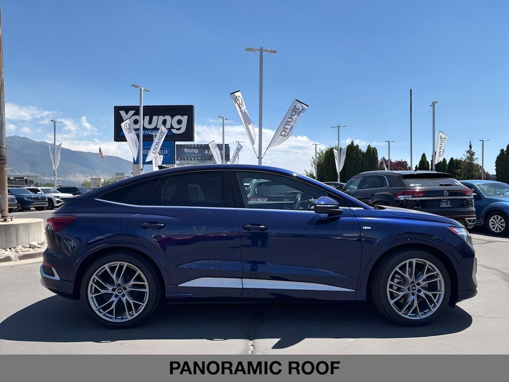 New 2025 Audi Q4 e-tron Sportback Premium Plus Premium Plus 55 quattro