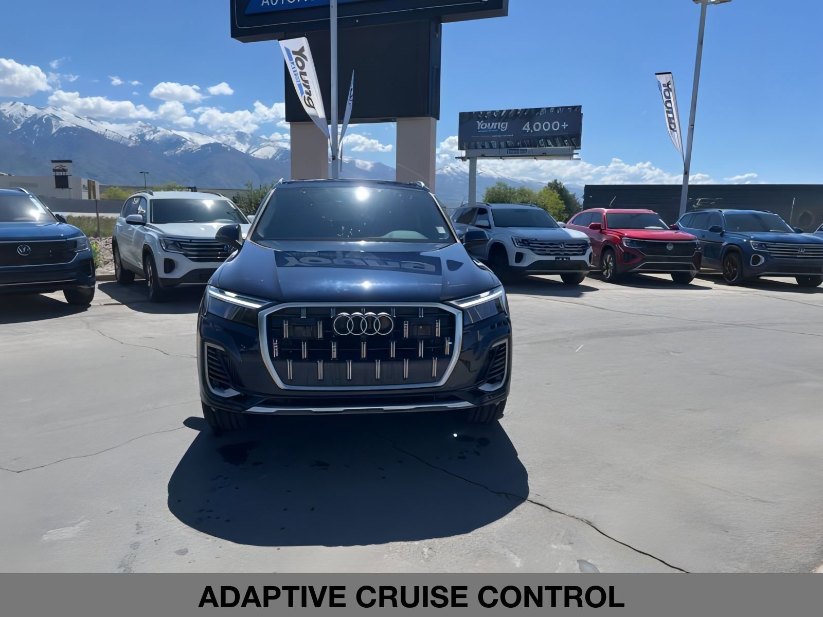 2025 Audi Q7 55 Premium Plus photo 2
