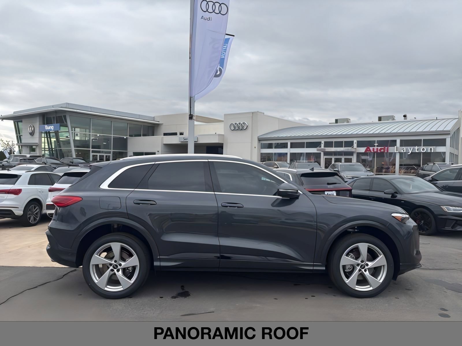 2025 Audi Q5 2.0T Premium Plus photo 3