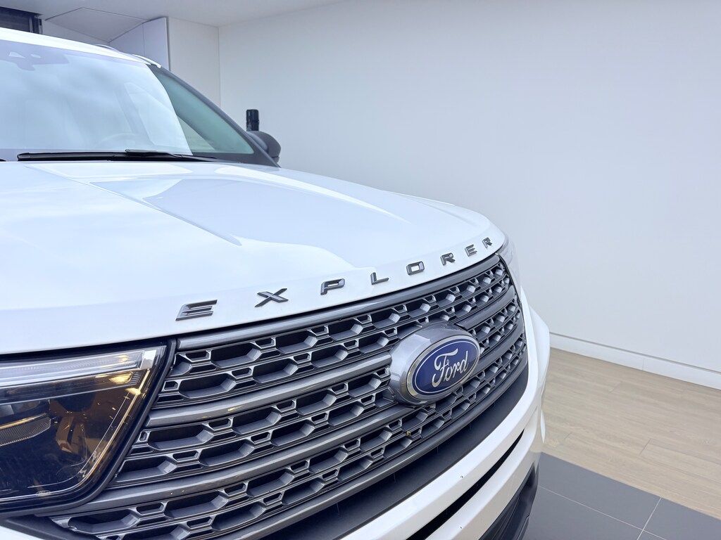 Used 2021 Ford XLT VUS