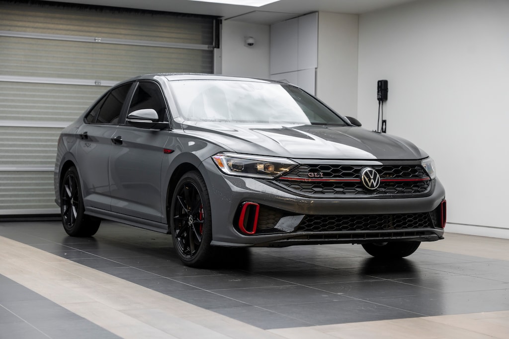 Used 2024 Volkswagen  Édition 40e anniversaire (BA7) Berline