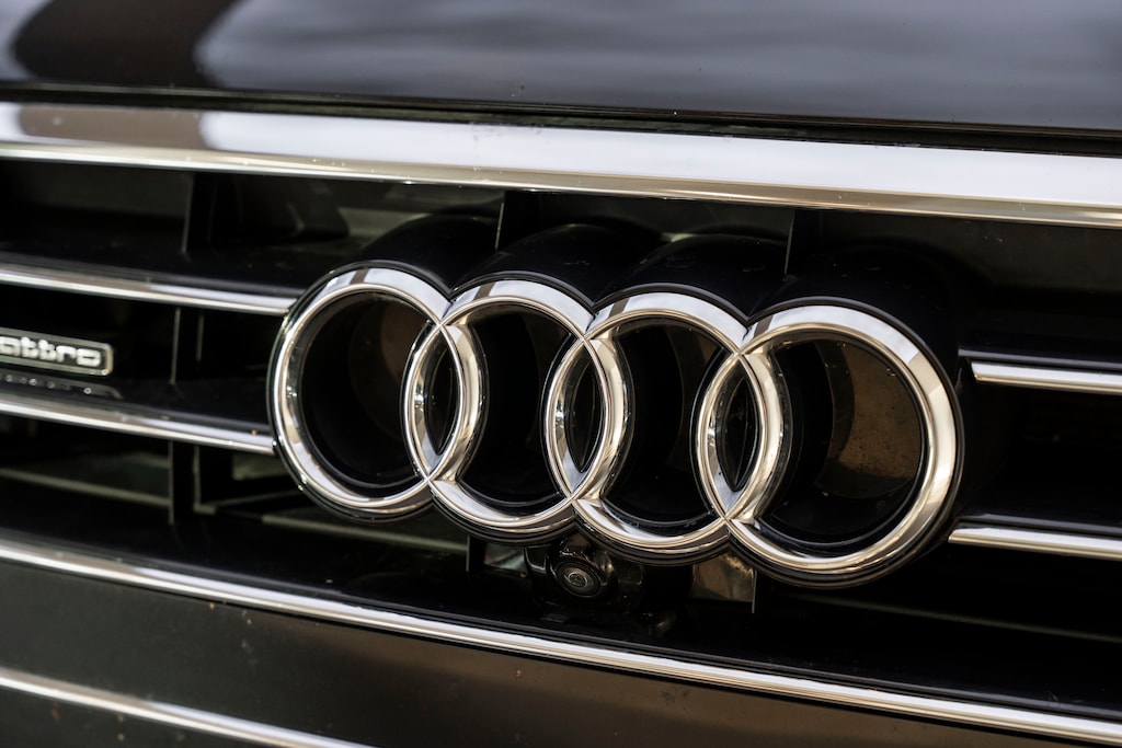 Certified 2021 Audi L 60- Suspension Predictive- Ensemble eclairage exterieur- 4.0L 453hp Sedan