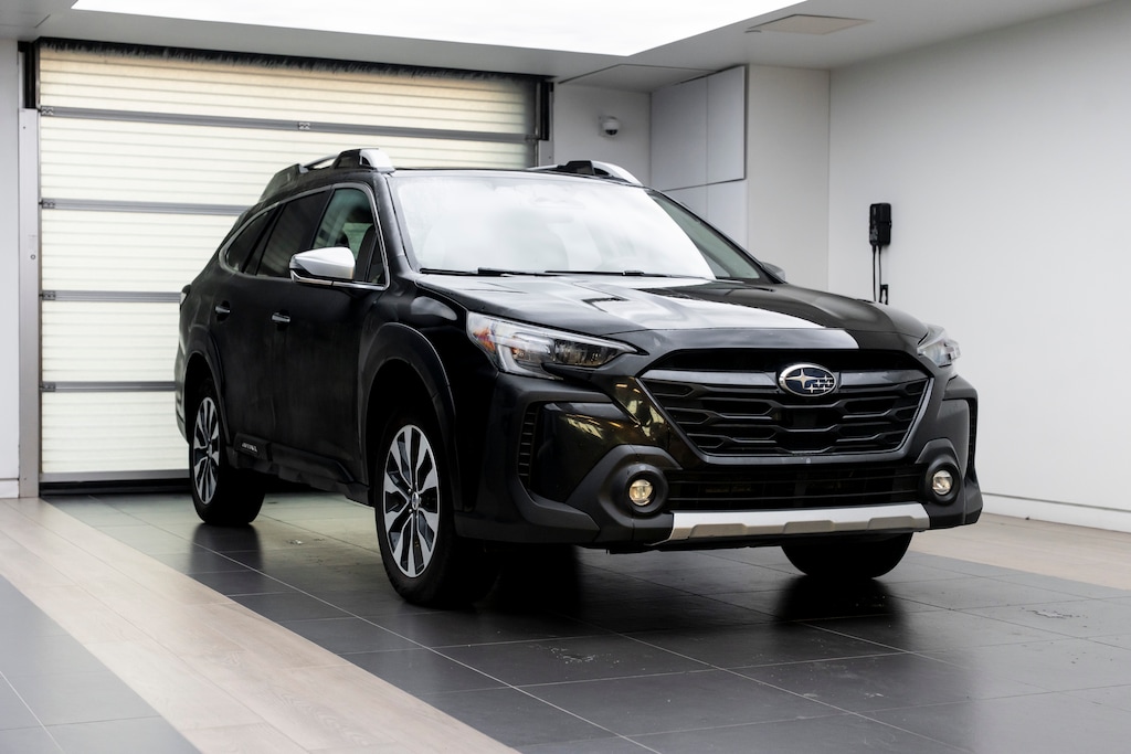 Used 2023 Subaru  Premier XT VUS