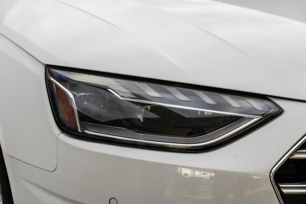 Certified 2023 Audi 45 Komfort Berline