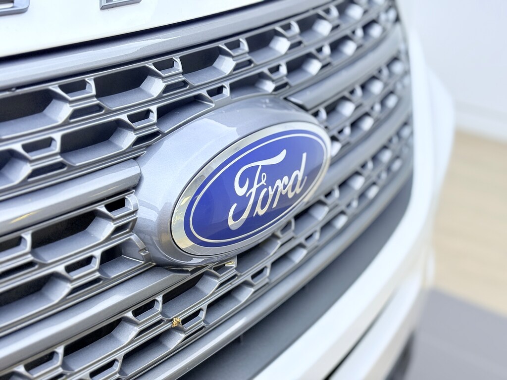 Used 2021 Ford XLT VUS