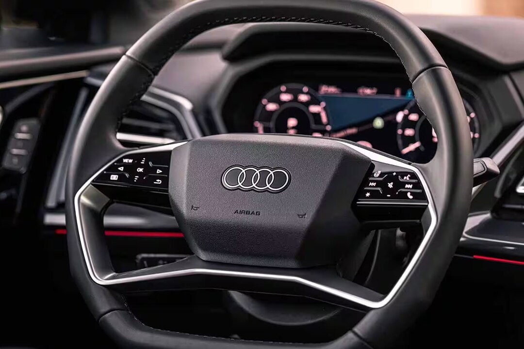 Vue intérieur du Audi Q4 et de son tableau de bord