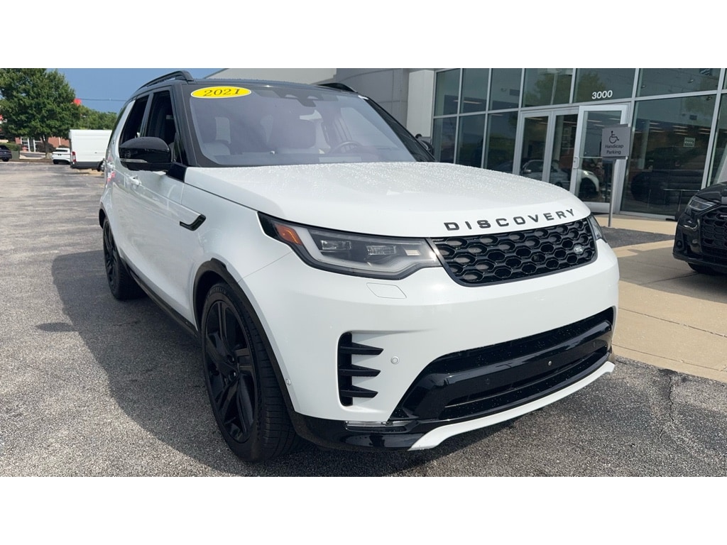 Used 2021 Land Rover Discovery HSE R Dynamic with VIN SALRM4RU4M2453369 for sale in Lexington, KY