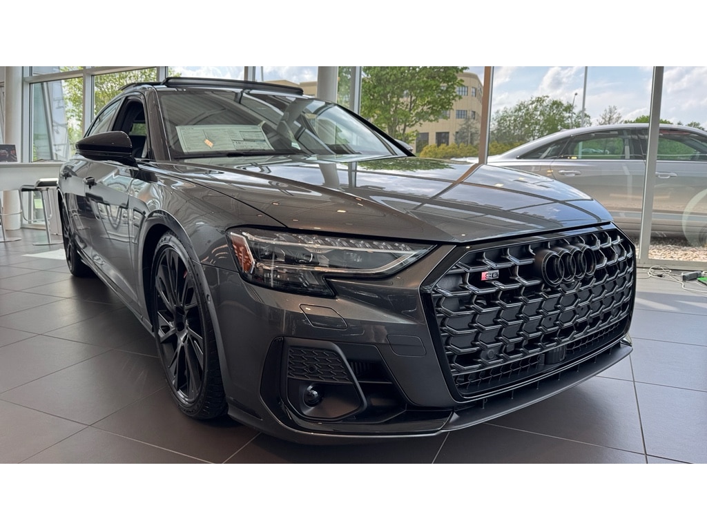 2025 Audi S8