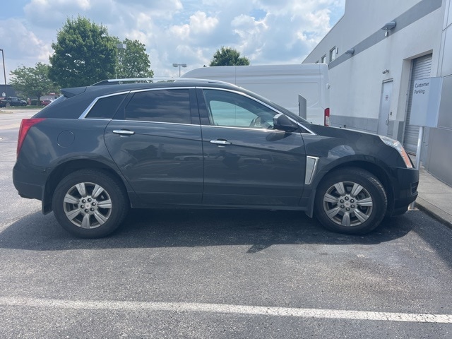 Used 2014 Cadillac SRX Luxury Collection with VIN 3GYFNBE3XES660115 for sale in Lexington, KY