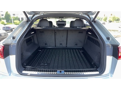 2025 Audi Q8 cargo area