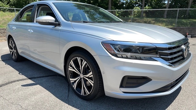 Used 2020 Volkswagen Passat SEL with VIN 1VWCA7A34LC012258 for sale in Lexington, KY