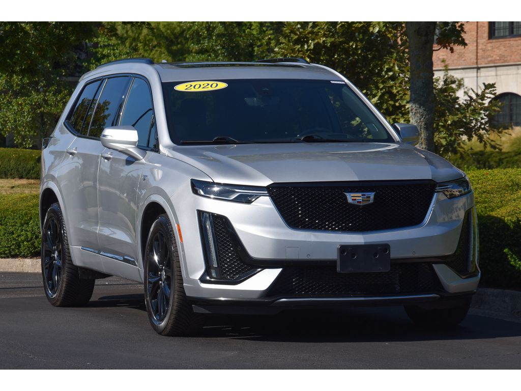 2020 Cadillac XT6 Sport photo 2