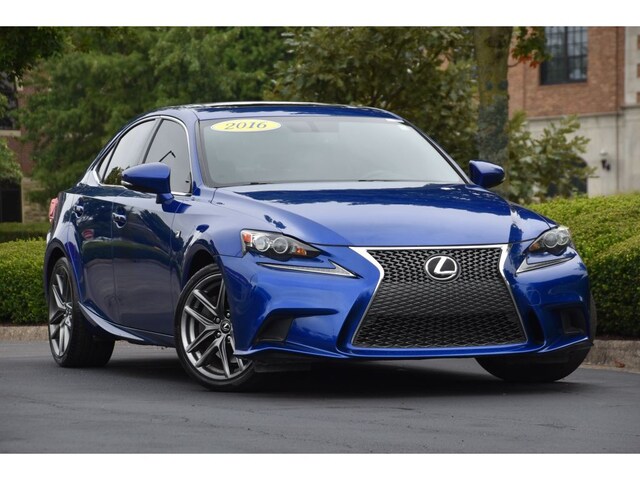 2016 LEXUS IS 200t Base (A8) Sedan