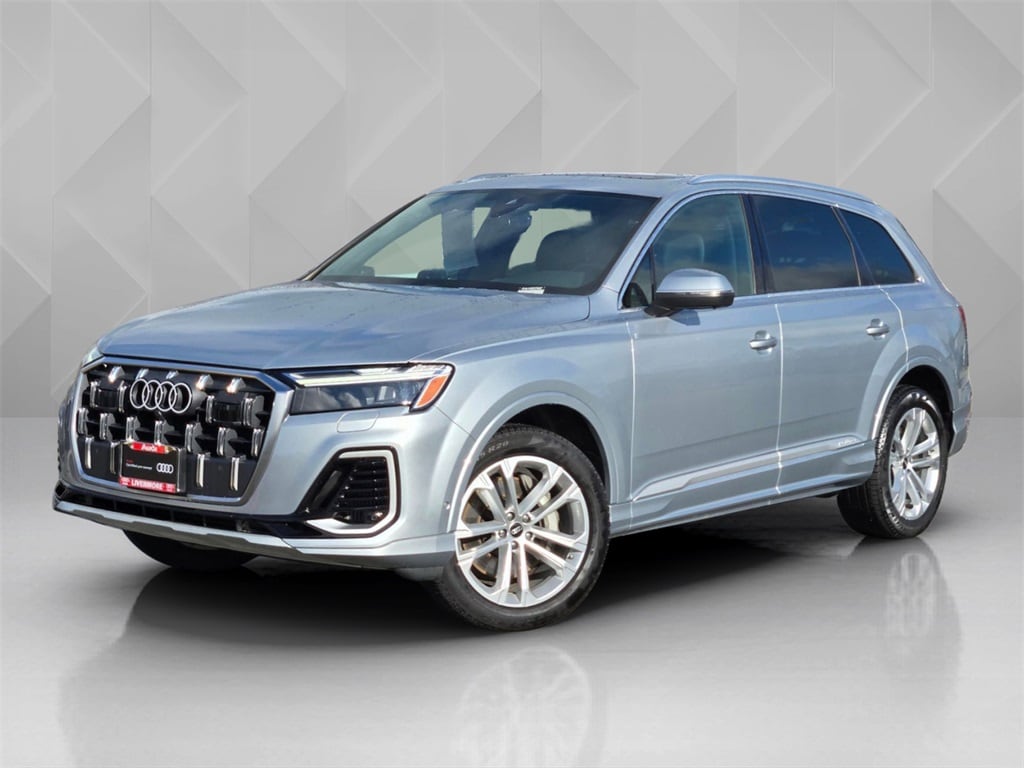 2025 Audi Q7 Premium Plus