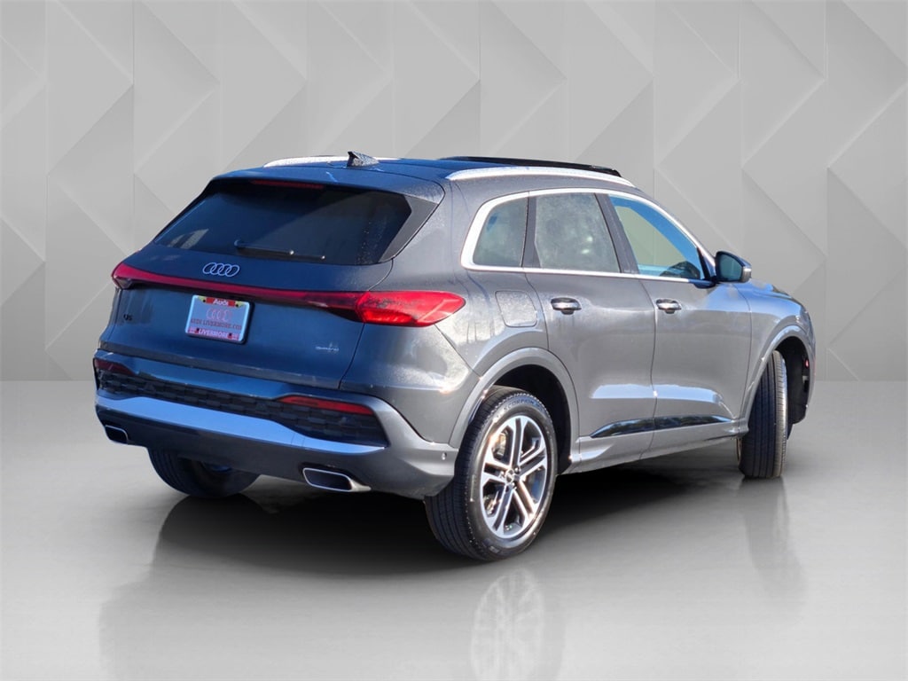2025 Audi Q5 2.0T Prestige photo 4
