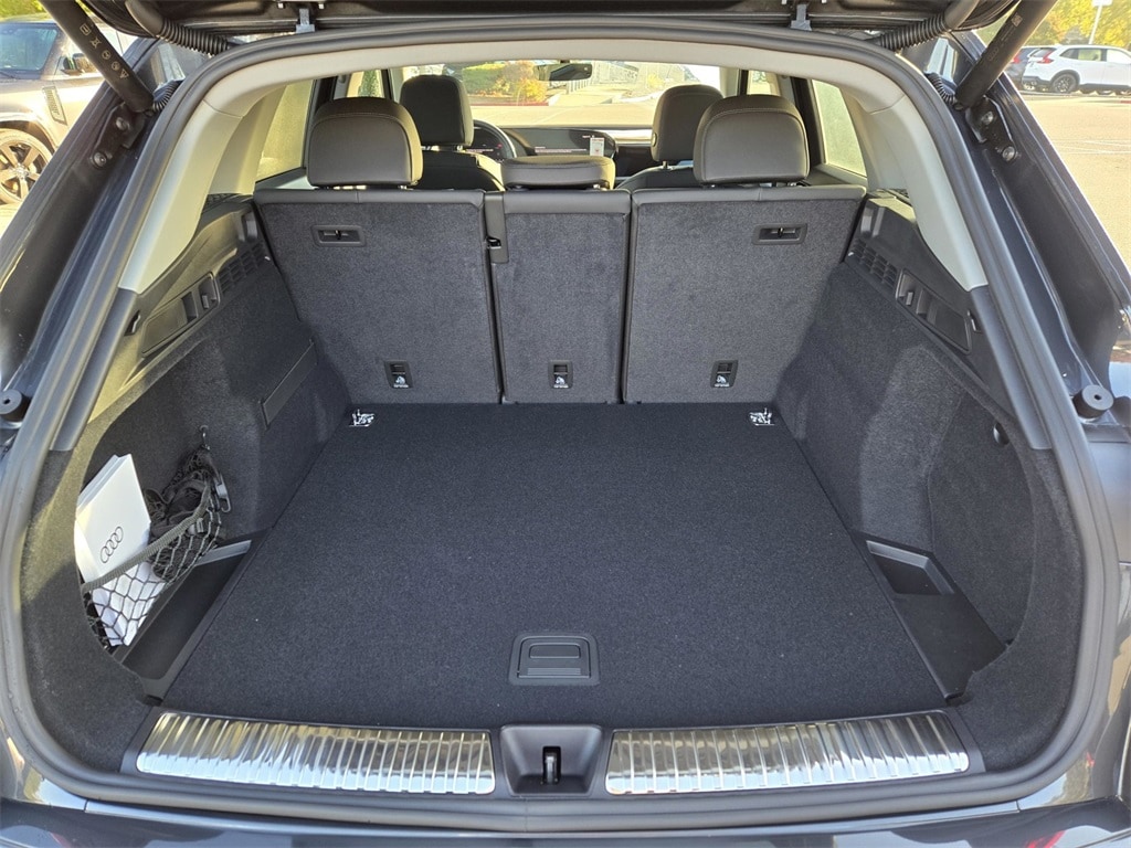 2025 Audi Q5 Premium - Photo 28