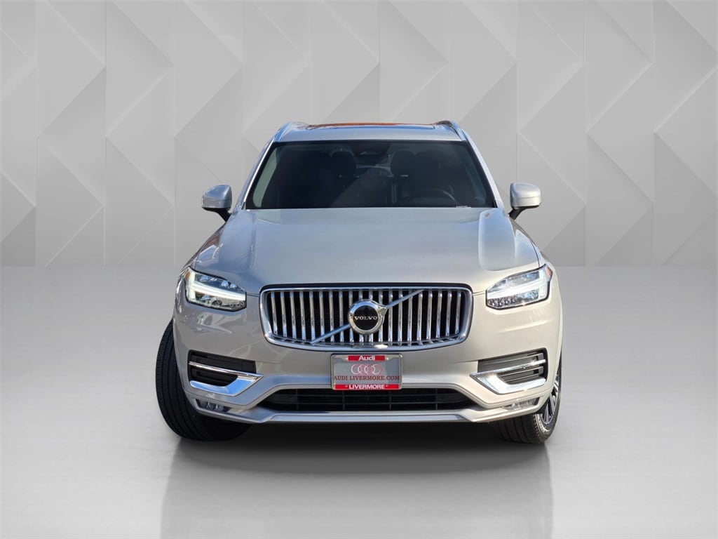 Used 2025 Volvo XC90 B5 Core SUV