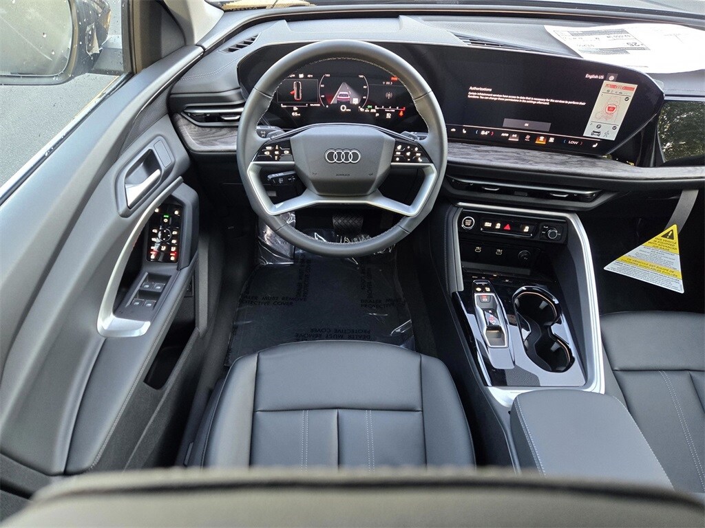 2025 Audi Q5 Premium - Photo 14