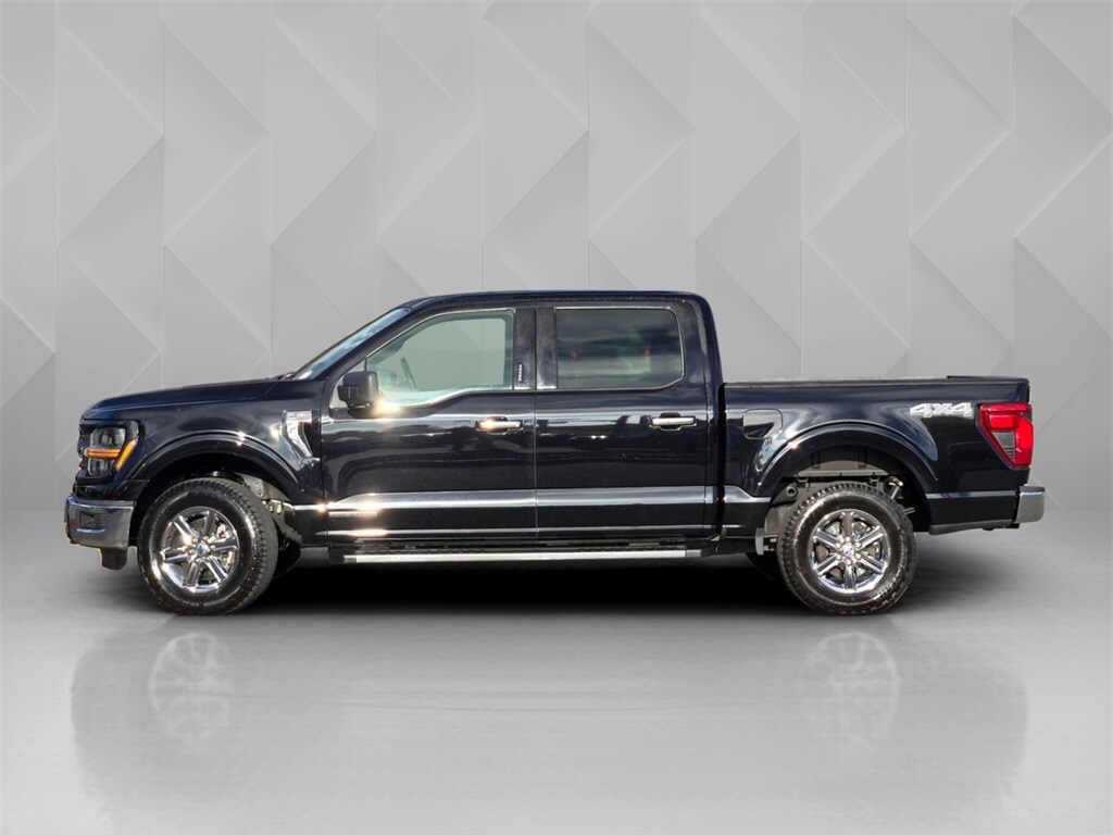 2024 Ford F-150 XLT photo 3