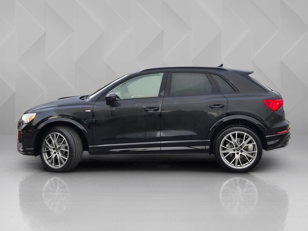New 2025 Audi Q3 45 S line Premium Plus SUV