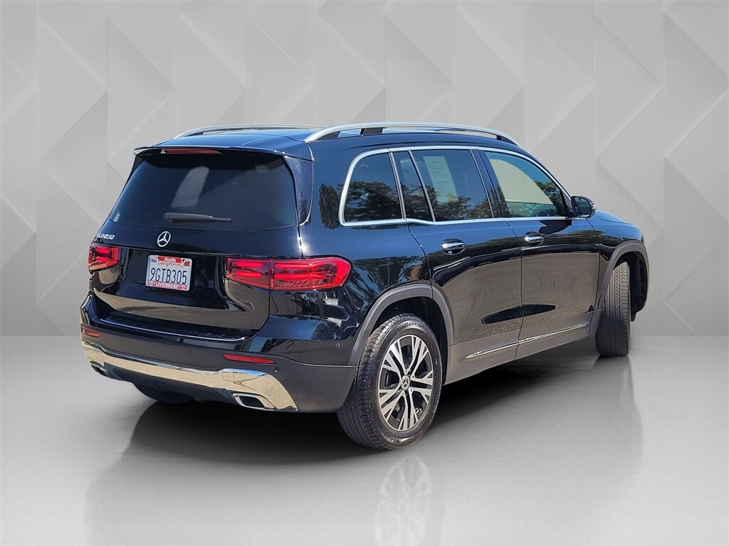 2024 Mercedes Benz GLB 250 photo 4
