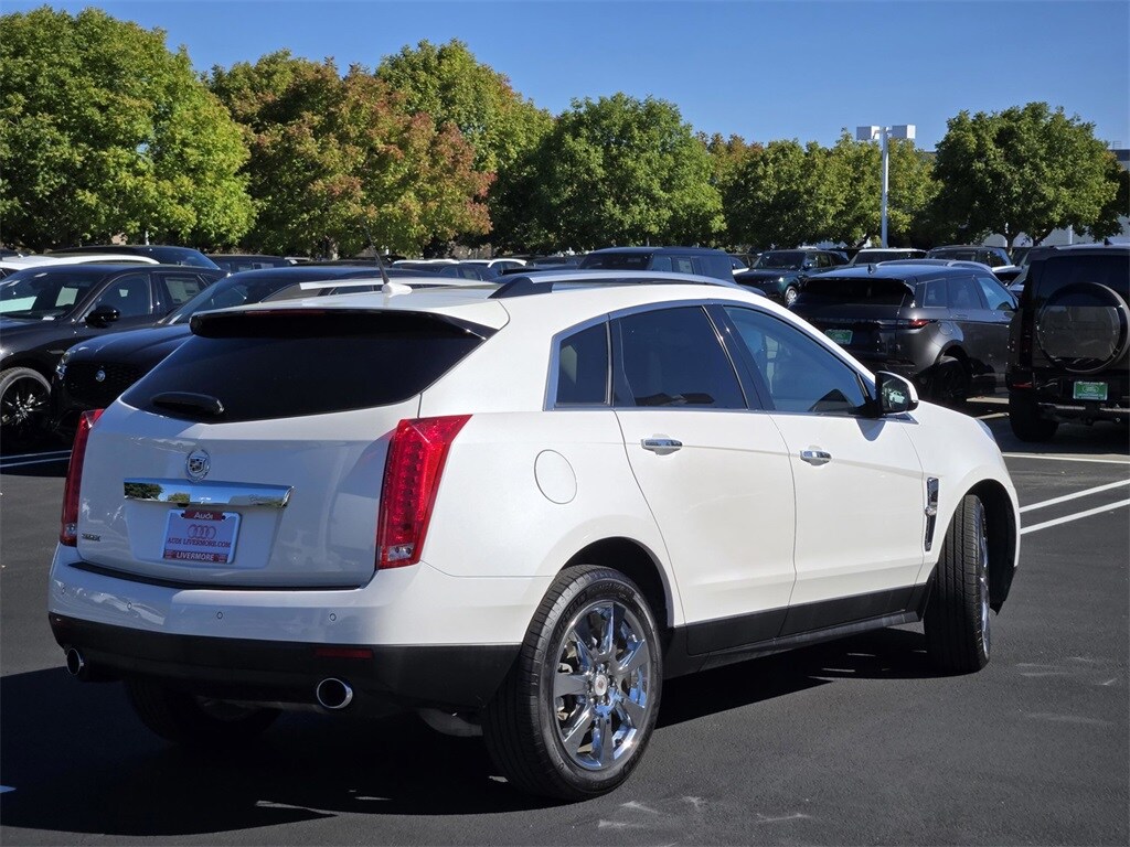 2011 Cadillac SRX Premium photo 4
