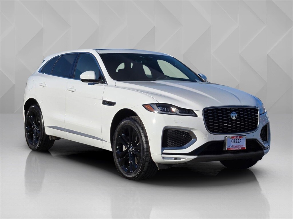 2026 Jaguar F-PACE P250 R-Dynamic S photo 3