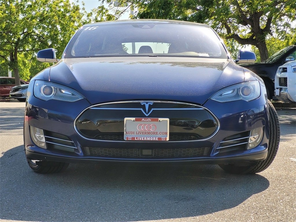 Used 2016 Tesla Model S 75 with VIN 5YJSA1E1XGF132000 for sale in Livermore, CA