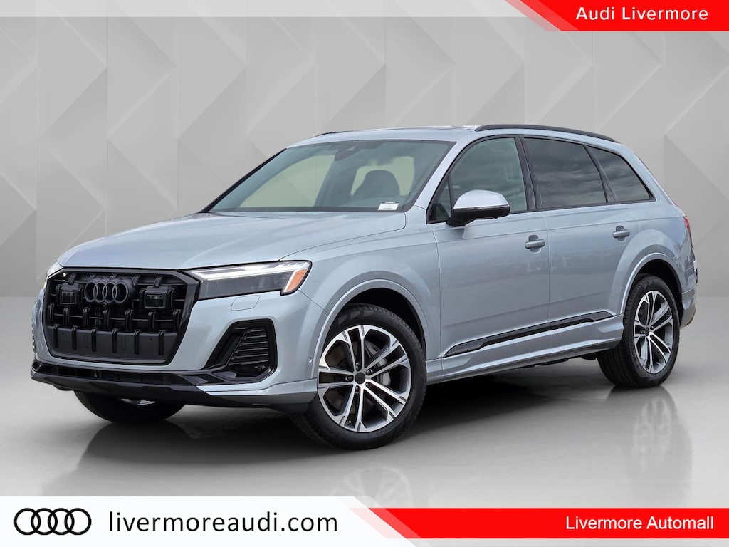 New 2026 Audi Q7 45 Premium Plus SUV